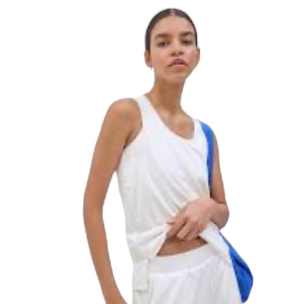 Gap Fit NWT Women’s  Double-Knit Mesh Tank Top in Optic White Size XS NEW